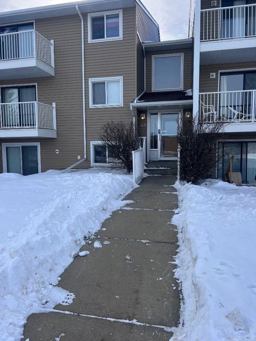 104-49 Bennett St, Red Deer, AB, T4R1V4 | Card Image