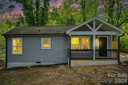 722 S Weldon St, Gastonia, NC, 28052-3969 | Card Image