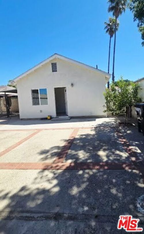 10290 Lev Ave, Arleta, CA, 91331-4471 | Card Image
