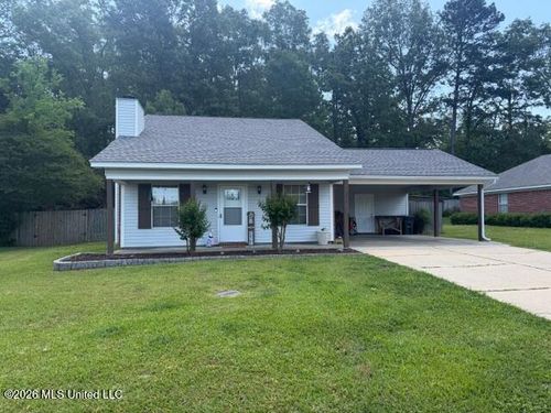 306 Swan Dr, Brandon, MS, 39047-6729 | Card Image
