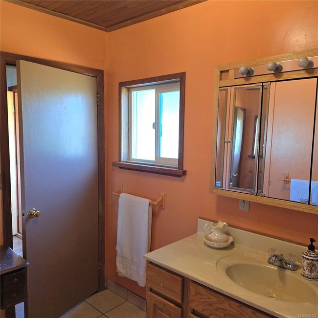 220 1 St St, House other with 3 bedrooms, 2 bathrooms and 3 parking in Sointula BC | Image 52