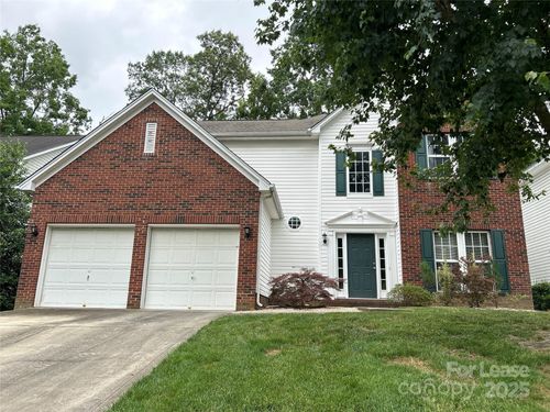 6518 Harburn Forest Dr, Charlotte, NC, 28269-6909 | Card Image