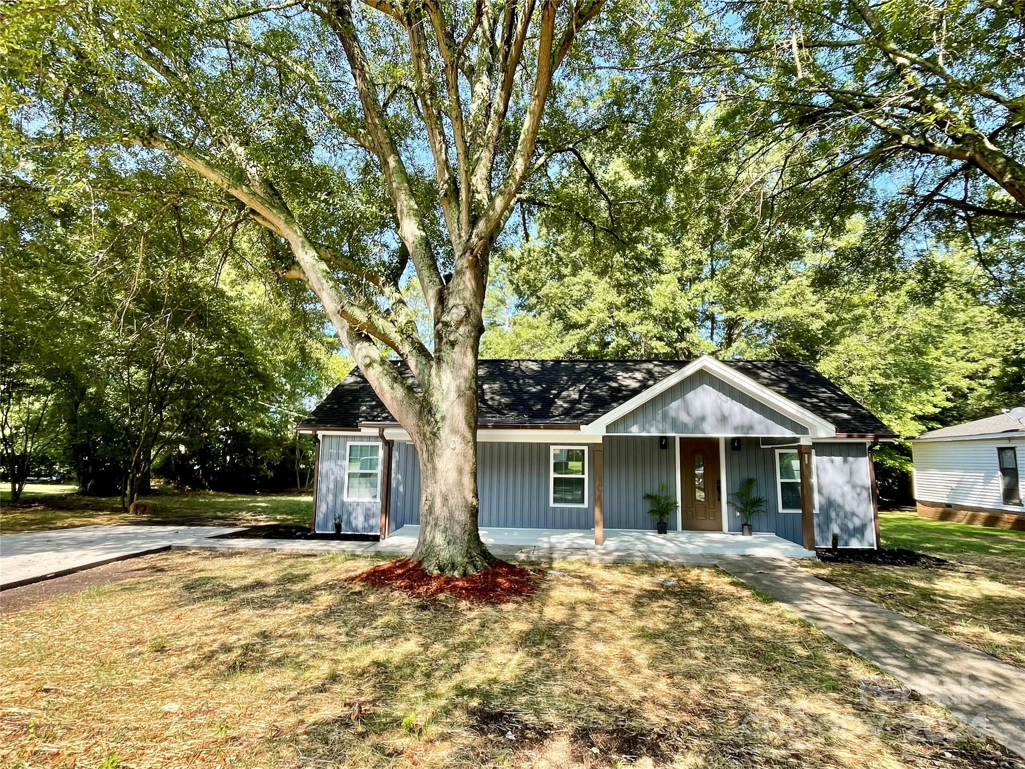 Hillside St, Shelby, NC 28152