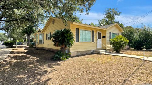 565 Division Ave, San Antonio, TX, 78214-1349 | Card Image
