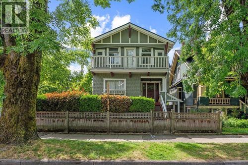 2245 Stephens St, Vancouver, BC, V6K3W5 | Card Image