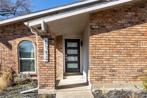 5152 N Colony Blvd, The Colony, TX, 75056-1220 | Card Image
