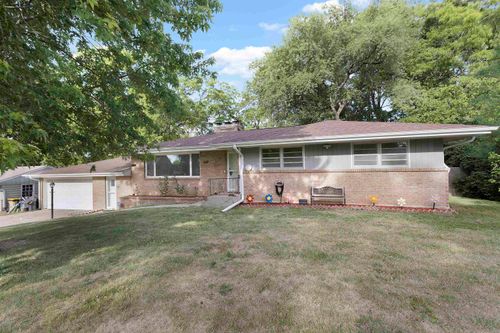 123 Dawn Ave, Rockford, IL, 61107-5005 | Card Image