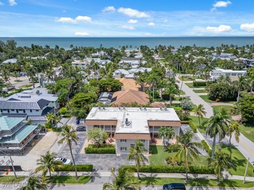 apt-104-940 3rd St S, NAPLES, FL, 34102-6868 | Card Image