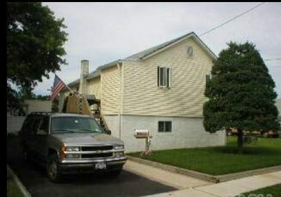 Davis Ave, Inwood, NY 11096