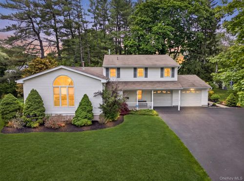 1 Wilton Circle, Clarkstown, NY, 10956 | Card Image