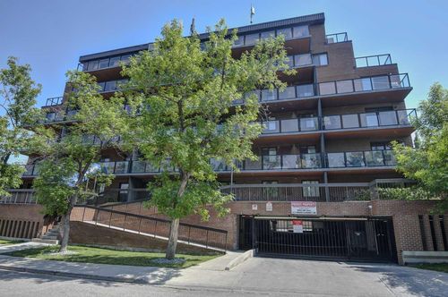204-1900 25a St Sw, Calgary, AB, T3E1Y5 | Card Image