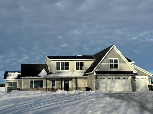 7462 12th St Nw, Willmar, MN, 56201-4588 | Card Image