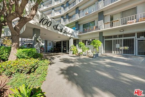 apt-822-100 S Doheny Dr, Los Angeles, CA, 90048-2995 | Card Image
