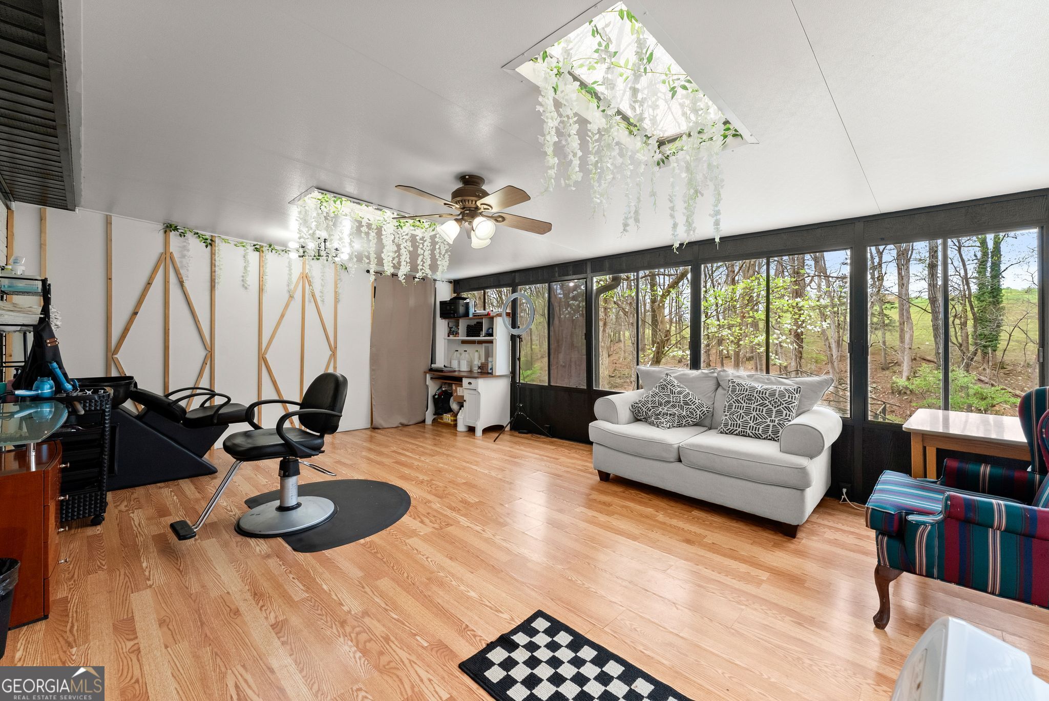 Residential in Oakwood 5