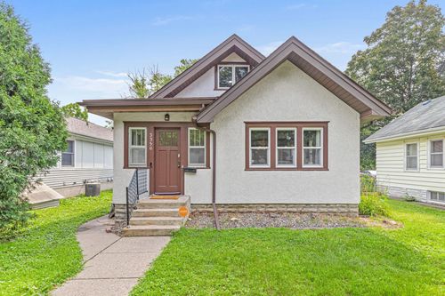 3350 Knox Ave N, Minneapolis, MN, 55412-2448 | Card Image