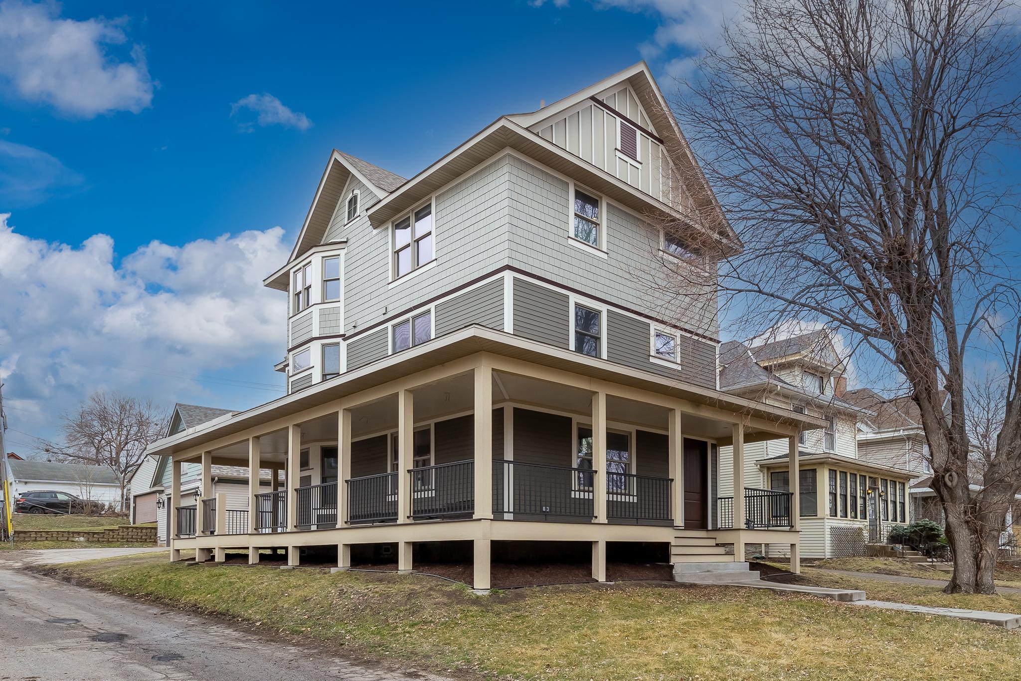 Lexington Pkwy, Saint Paul, MN 55104