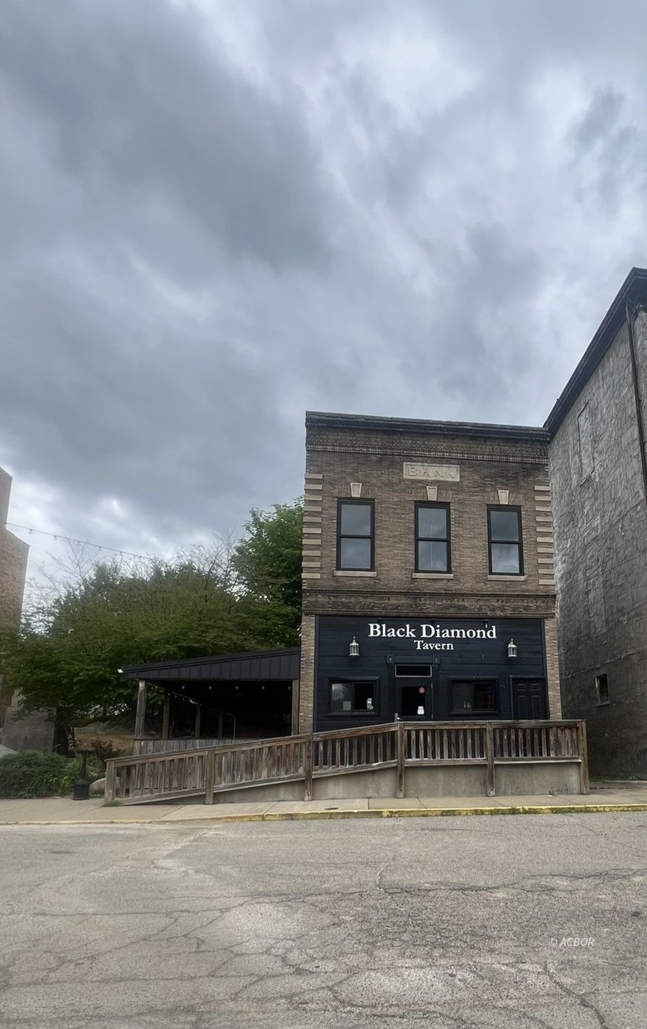 Commercial Sale in Shawnee 2