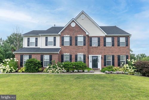 70 Jamie Cir, GILBERTSVILLE, PA, 19525-8887 | Card Image