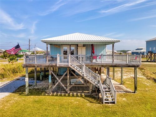 110 Ponchartrain Ct, Dauphin Island, AL, 36528-4213 | Card Image