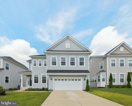 4564 Shakespeare Cir, WHITE PLAINS, MD, 20695-4187 | Card Image