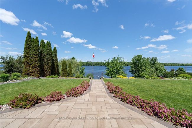 6373 Radisson Way, House other with 4 bedrooms, 5 bathrooms and 6 parking in Orléans ON | Image 4