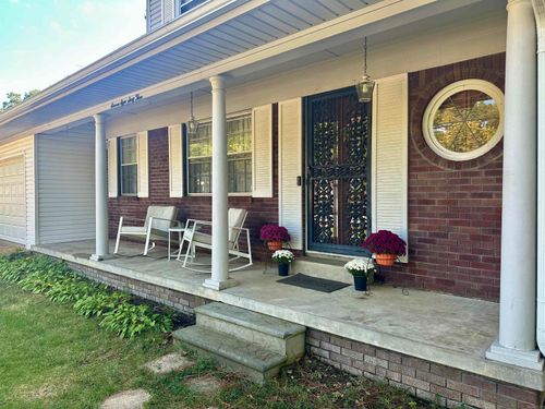 11863 Southridge Dr, Little Rock, AR, 72212-1737 | Card Image