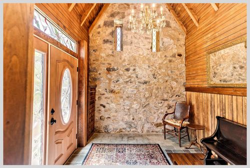 135 Shepard Hill Rd, Holderness, NH, 03245-5606 | Card Image