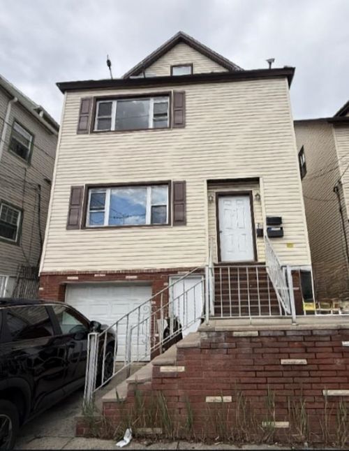 2-37 E 49th St, Bayonne, NJ, 07002-4015 | Card Image