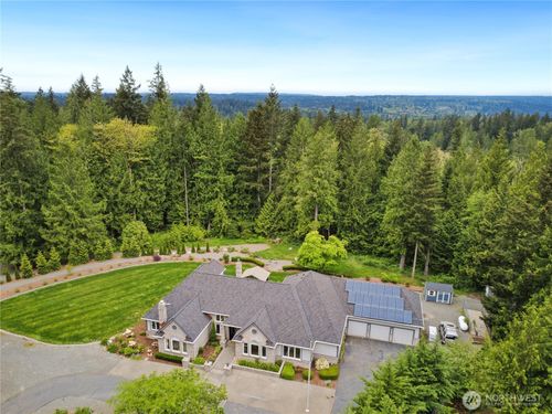28726 Se 43rd Pl, Fall City, WA, 98024-7004 | Card Image