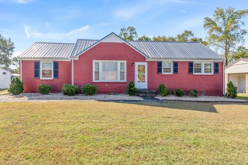 418 Carman Ave, New Johnsonville, TN, 37134-9602 | Card Image