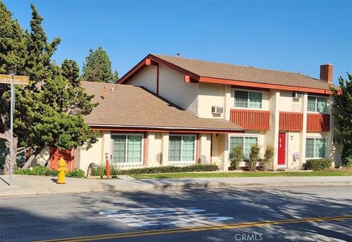 17564 Orange Dr, Yorba Linda, CA, 92886-3262 | Card Image