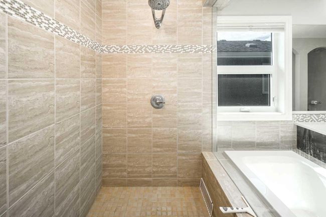 35 Aspen Summit Mount Sw, House other with 4 bedrooms, 4 bathrooms and 4 parking in Calgary AB | Image 34