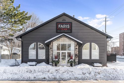 531 King St, Midland, ON, L4R3N6 | Card Image