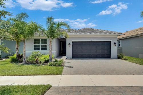 4915 Sienna Isles Ave, WIMAUMA, FL, 33598-4182 | Card Image