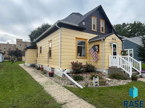504 W Ash St Street, Parkston, SD, 57366 | Card Image