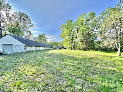 400 Main St, Manalapan, NJ, 07726-8358 | Card Image