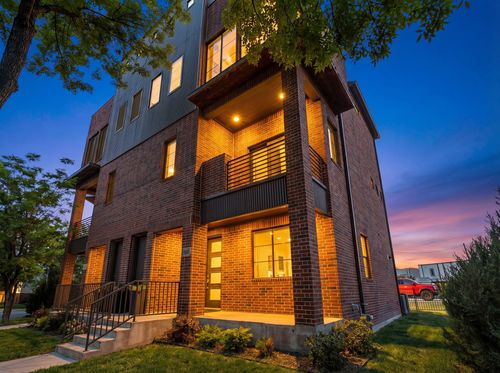 2903 Wingate St, Fort Worth, TX, 76107-1947 | Card Image