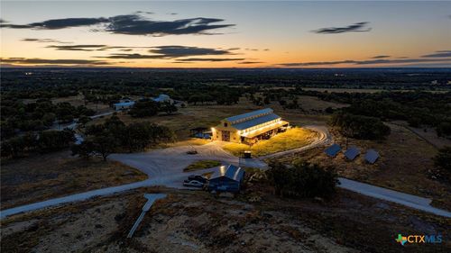 410 County Road 174, Gatesville, TX, 76528-4988 | Card Image