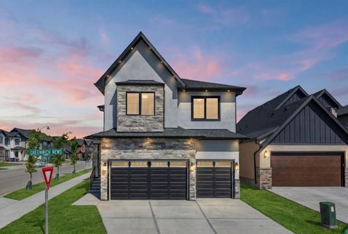 32 Greenwich Mews Nw, Calgary, AB, T3B6N9 | Card Image