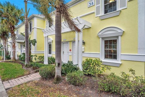 5258 Beach Dr Se, ST PETERSBURG, FL, 33705-4808 | Card Image