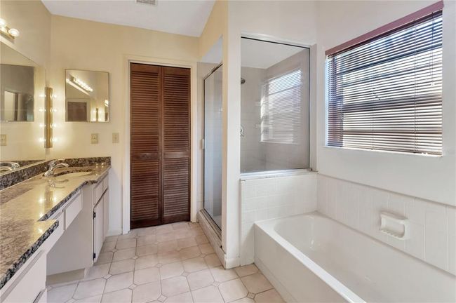 2556 Arborwood Dr, House other with 4 bedrooms, 2 bathrooms and null parking in Valrico FL | Image 15