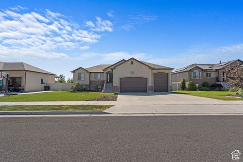1717 N 4325 W, West Point, UT, 84015-6625 | Card Image