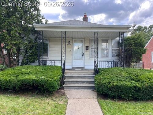 6901 Faust Ave, Detroit, MI, 48228-3496 | Card Image