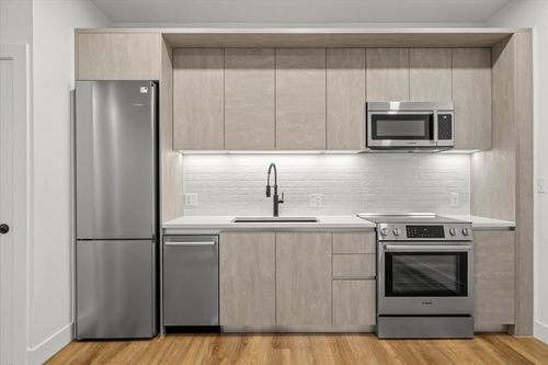 312-4315 S Congress Ave, Austin, TX, 78745-1499 | Card Image