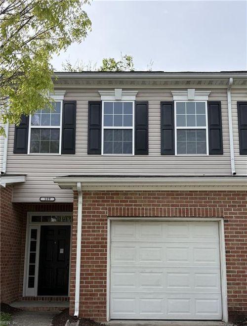 109 Chambers Rd, Newport News, VA, 23602-3709 | Card Image