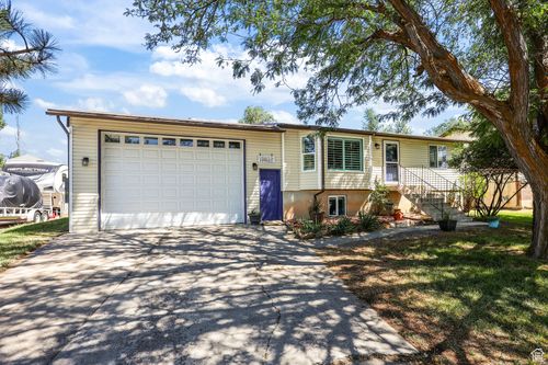 5056 S 2800 W, Roy, UT, 84067-9331 | Card Image