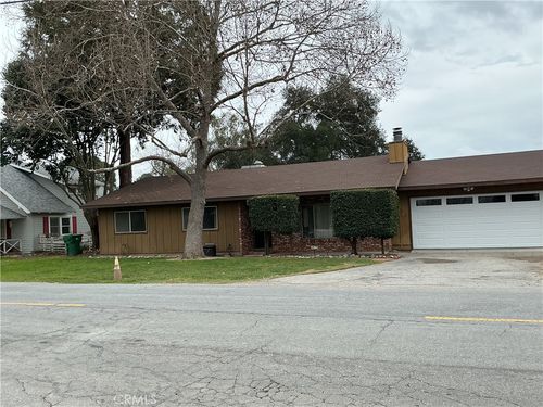 4975 Sycamore Rd, Atascadero, CA, 93422-4347 | Card Image