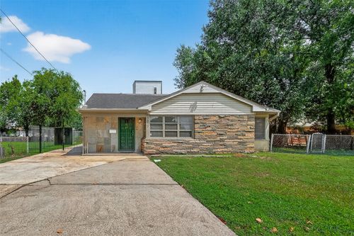 a-3817 Anita St, Houston, TX, 77004-2416 | Card Image