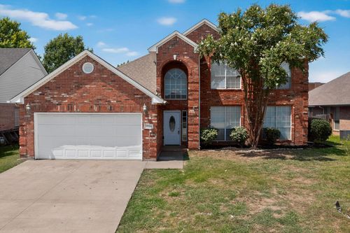 1705 Clover Hill Rd, Mansfield, TX, 76063-4035 | Card Image