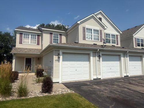 1017 Providence Dr, Shakopee, MN, 55379-4457 | Card Image